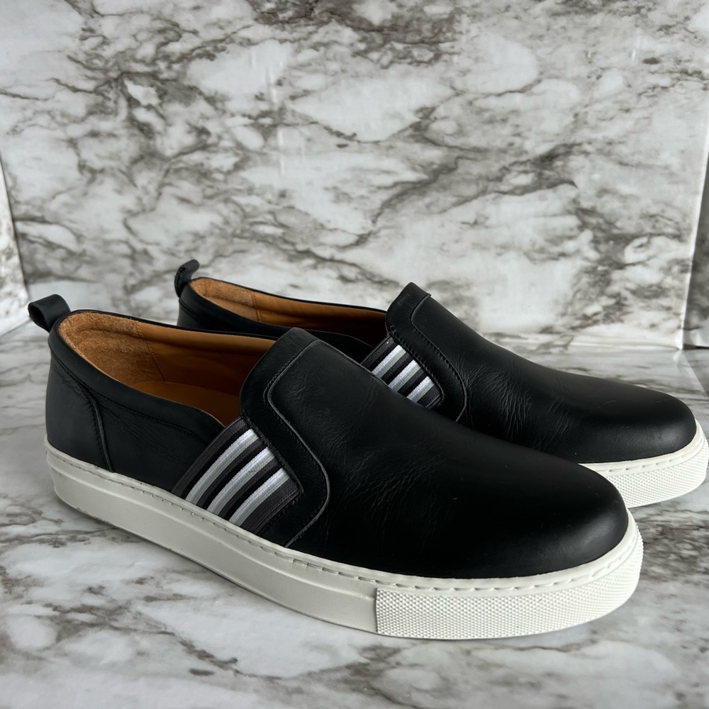 Royal albartross slip on sneakers